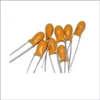 CAPACITOR TANTALO 22UFX10V