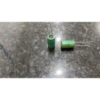 CAPACITOR ELETROLITICO 100uFX100V
